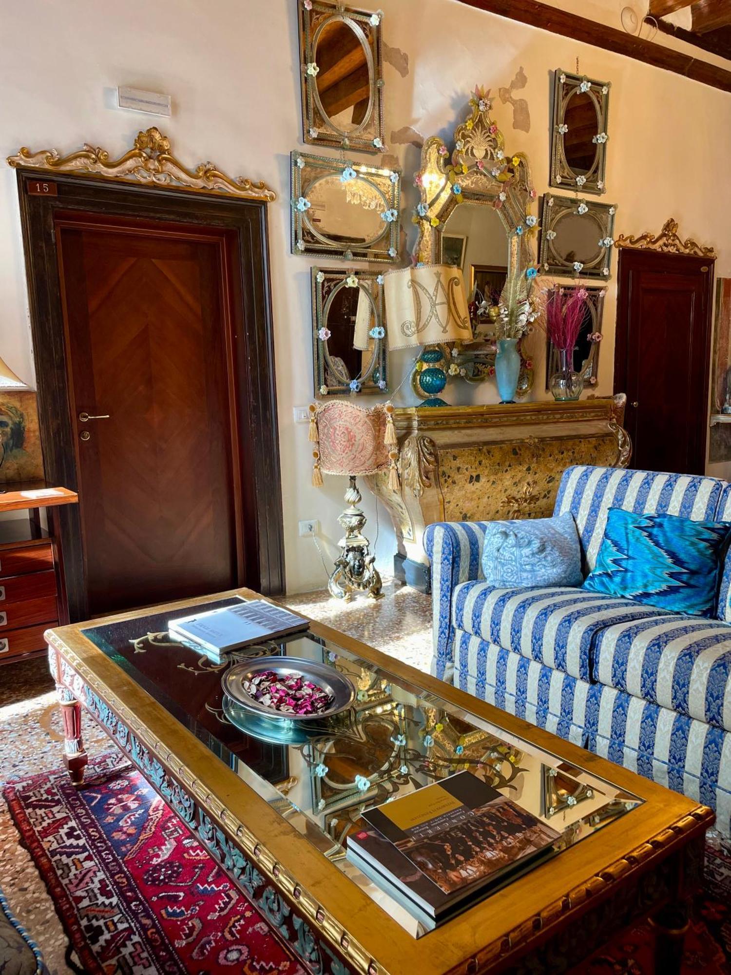 Console Palais Hotell Venezia Eksteriør bilde